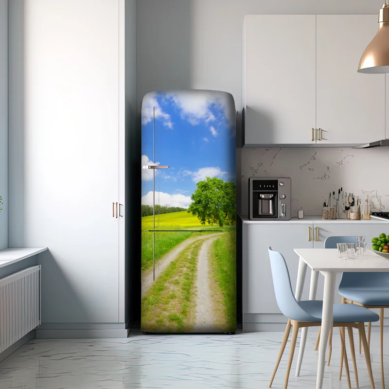 Kühlschrankaufkleber sonniger feldweg mit einsamem baum
