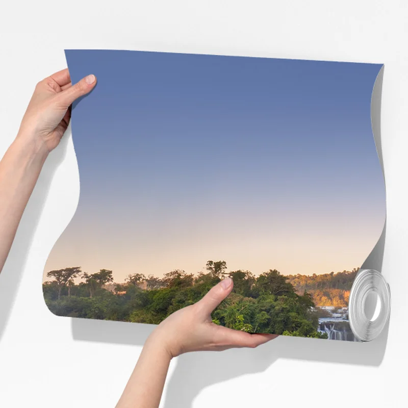 Fototapeta mglista panorama wodospadów w bujnym lesie Fototapeta mglista panorama wodospadów w bujnym lesie