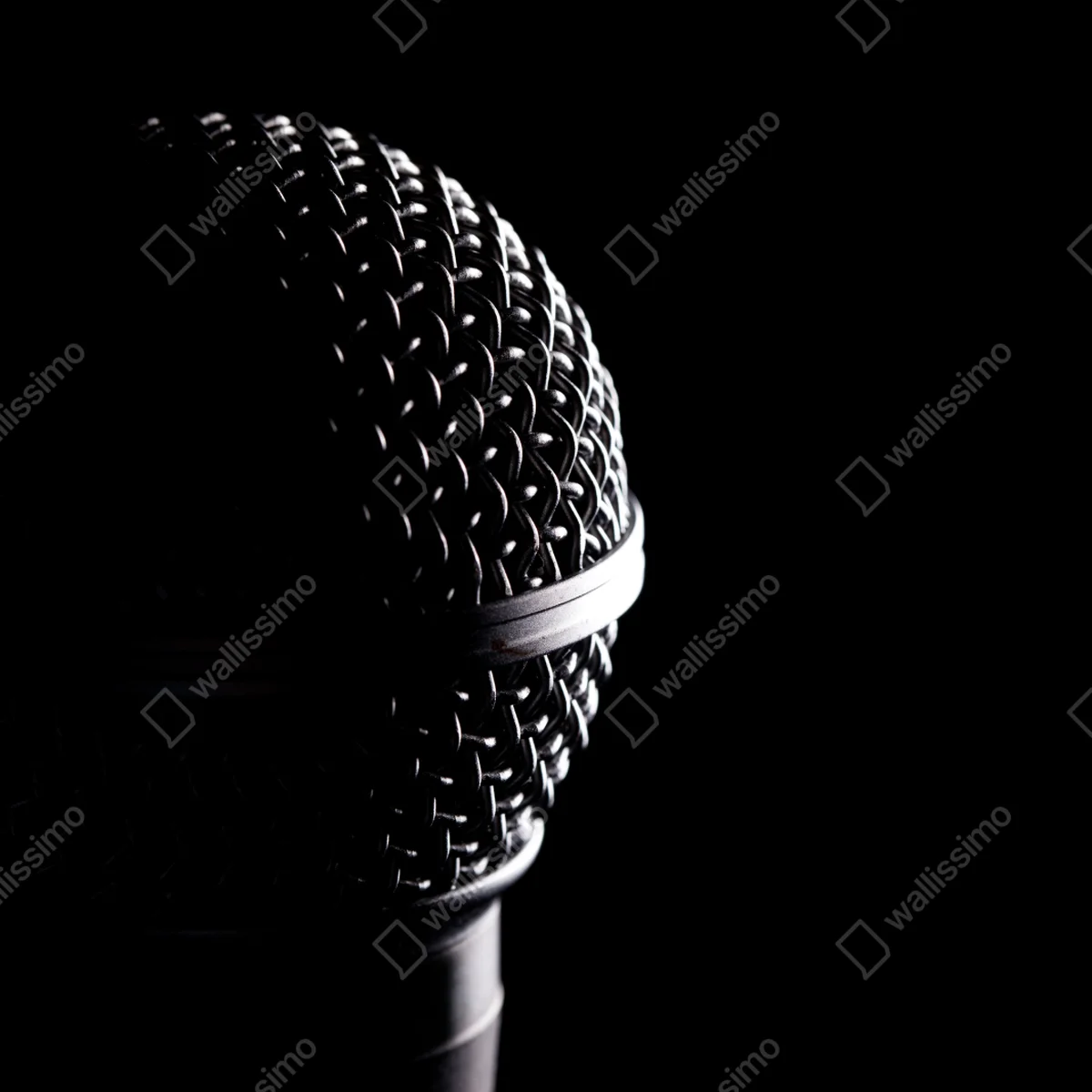 Schrankaufkleber dramatische mikrofon-nahaufnahme Schrankaufkleber dramatische mikrofon-nahaufnahme