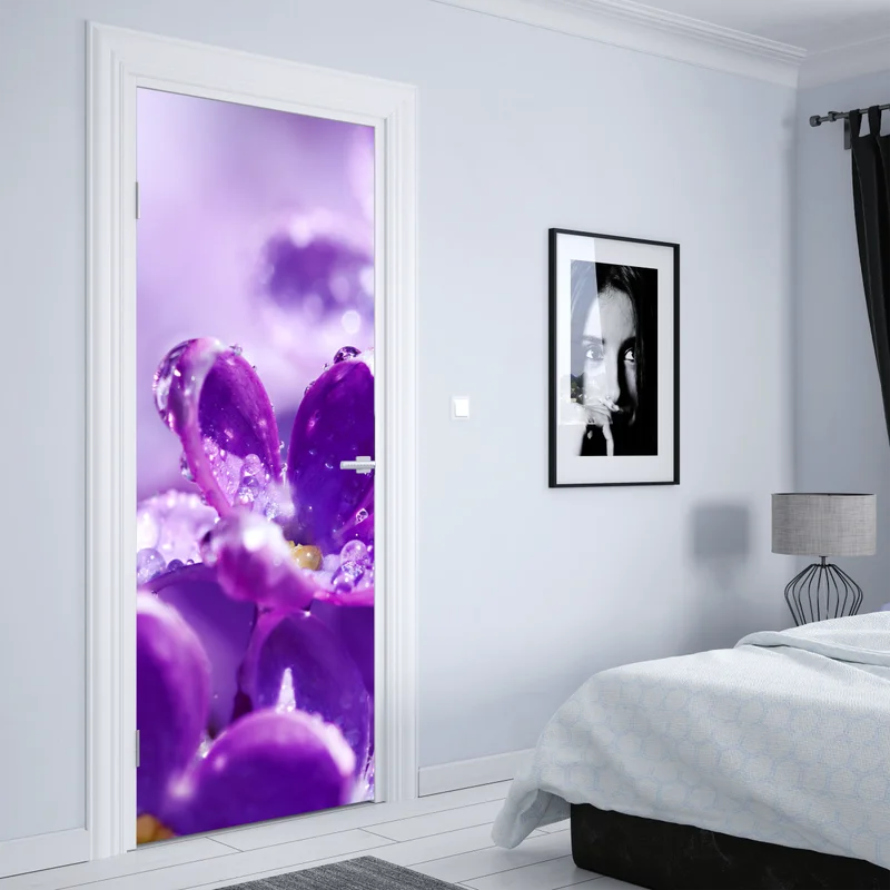 Türaufkleber lila fliederblüte mit tau Türaufkleber lila fliederblüte mit tau