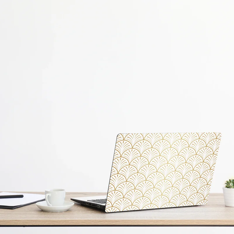 Naklejka na laptopa złoty wzór art deco w stylu wachlarza