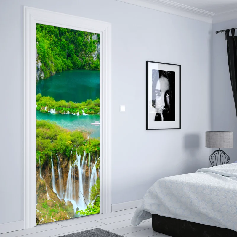 Türaufkleber üppiger wasserfall und türkise seen Türaufkleber üppiger wasserfall und türkise seen