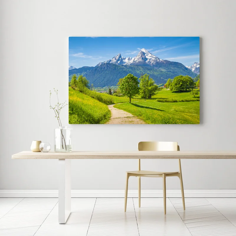 Leinwandbild ruhige alpenwiese mit berggipfeln Leinwandbild ruhige alpenwiese mit berggipfeln