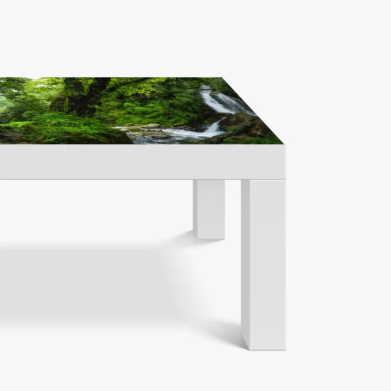 Tischaufkleber und Schreibtischaufkleber üppiger grüner wasserfall im wald