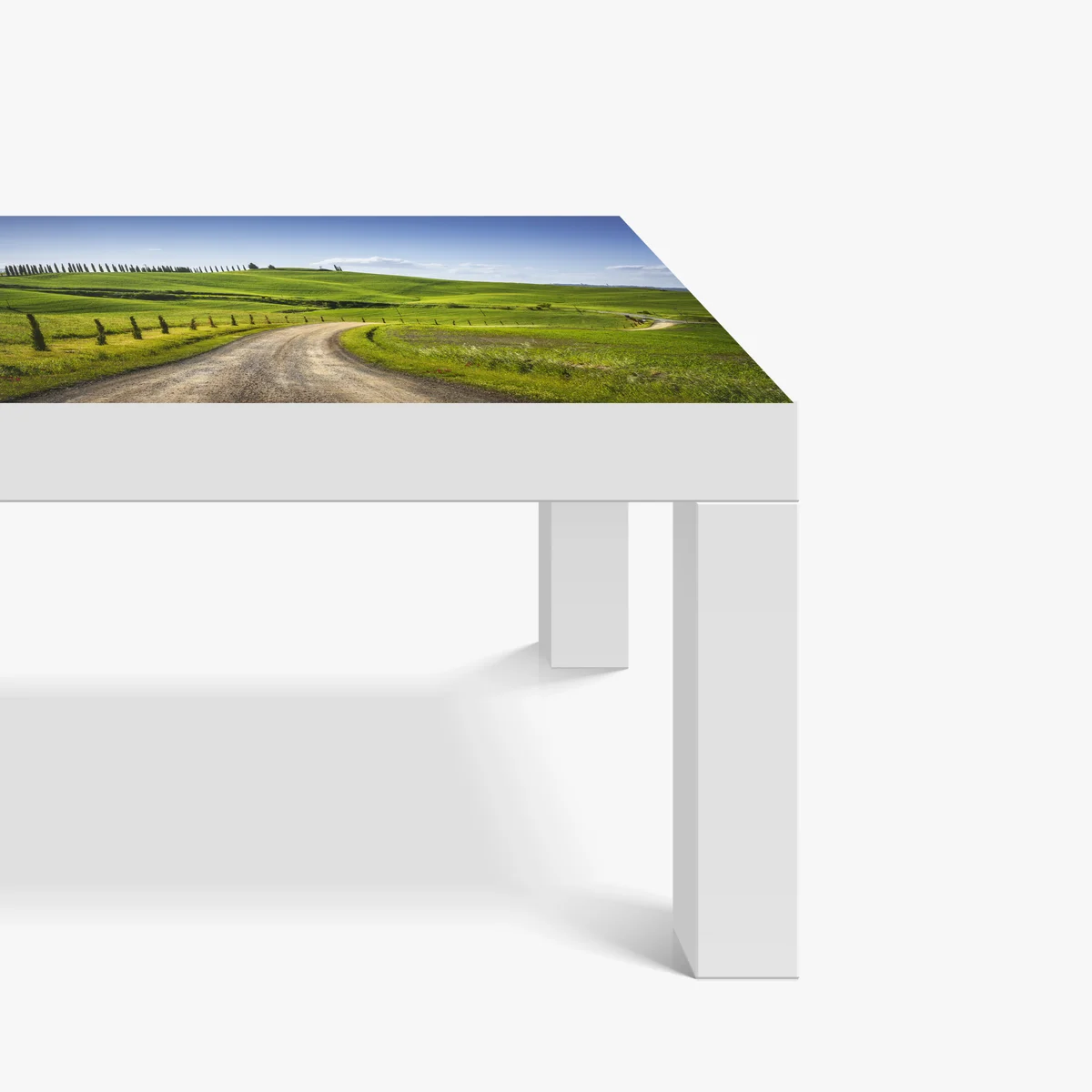 Tischaufkleber und Schreibtischaufkleber ländliche straße in der Toskana durch grüne hügel • Tischaufkleber bei Wallnifity® Tischaufkleber und Schreibtischaufkleber ländliche straße in der Toskana durch grüne hügel • Tischaufkleber bei Wallnifity®