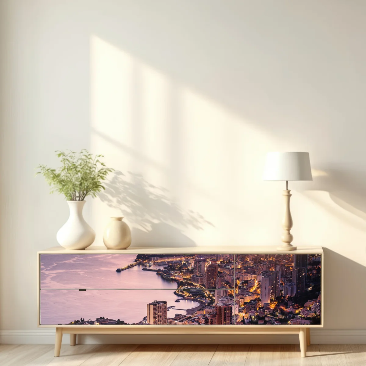 Repositionierbarer Aufkleber sonnenuntergang über der städtischen küstenlinie Repositionierbarer Aufkleber sonnenuntergang über der städtischen küstenlinie