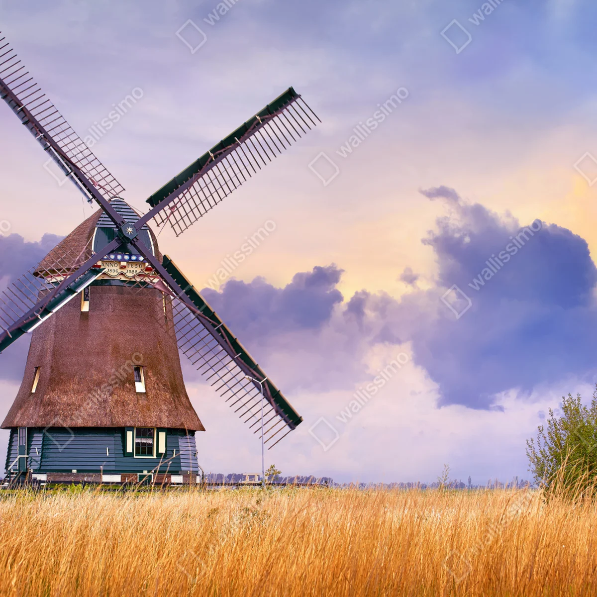 Laptop-Aufkleber historische windmühle auf goldenen feldern Laptop-Aufkleber historische windmühle auf goldenen feldern