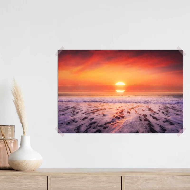 Poster goldener sonnenuntergang über ruhigem strand Poster goldener sonnenuntergang über ruhigem strand