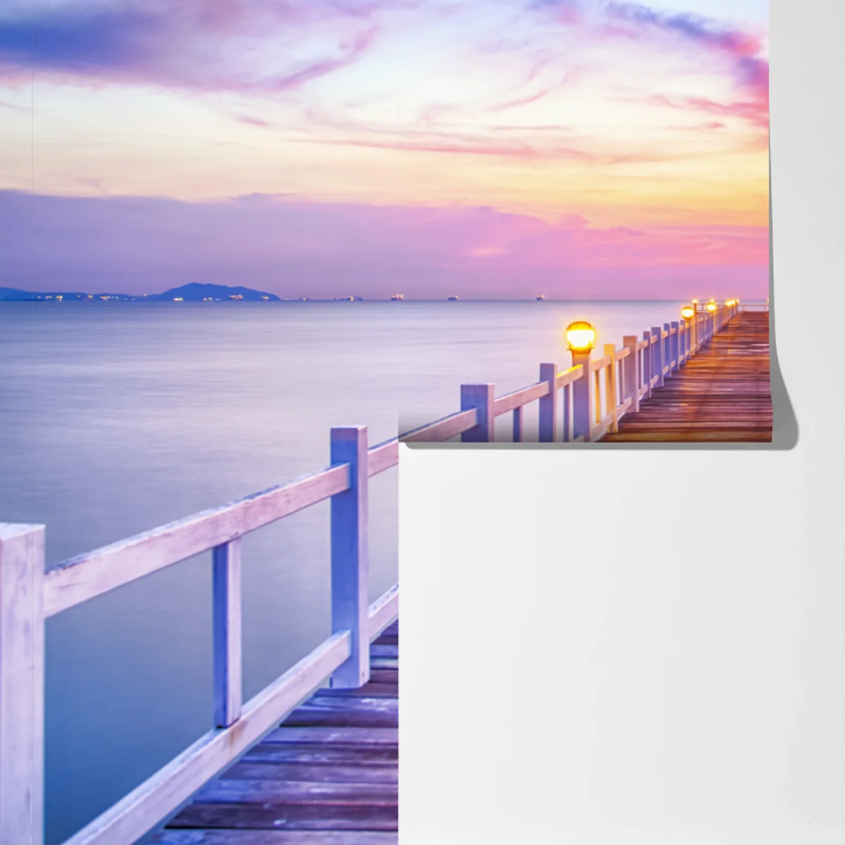 Fototapete sonnenuntergang am steg zum ruhigen horizont Fototapete sonnenuntergang am steg zum ruhigen horizont