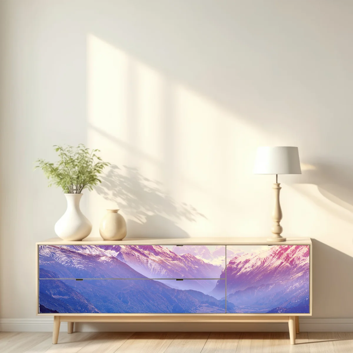 Repositionierbarer Aufkleber pastelliges bergtal bei sonnenaufgang Repositionierbarer Aufkleber pastelliges bergtal bei sonnenaufgang