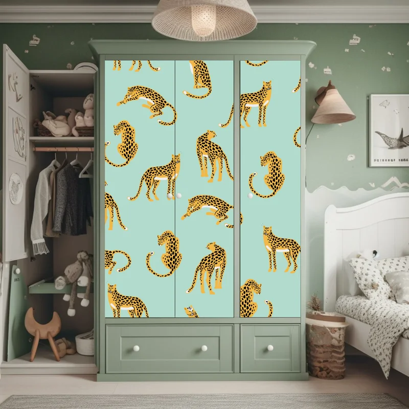 Schrankaufkleber verspieltes gepardenmuster auf türkisgrund