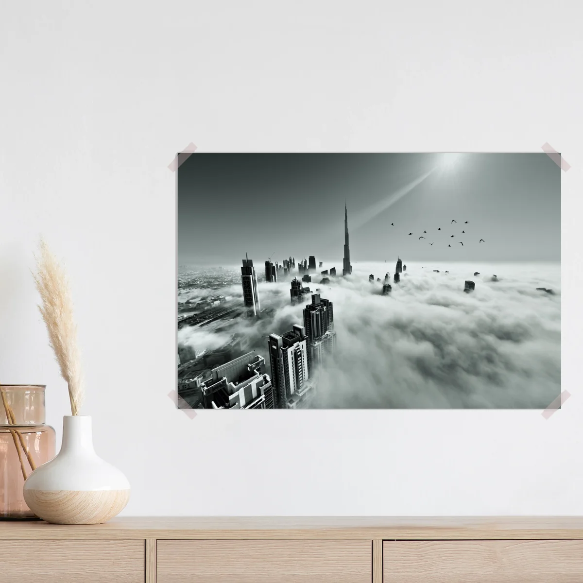 Poster neblige skyline von Dubai über den wolken Poster neblige skyline von Dubai über den wolken