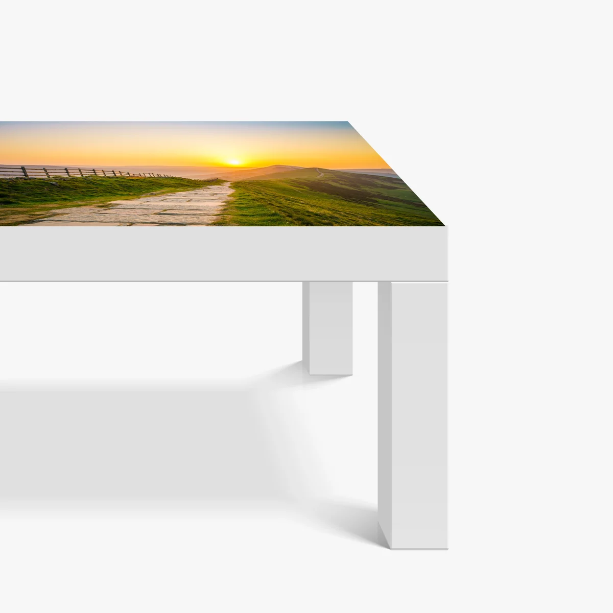 Tischaufkleber und Schreibtischaufkleber sonnenbeschienener gebirgskamm bei sonnenaufgang Tischaufkleber und Schreibtischaufkleber sonnenbeschienener gebirgskamm bei sonnenaufgang