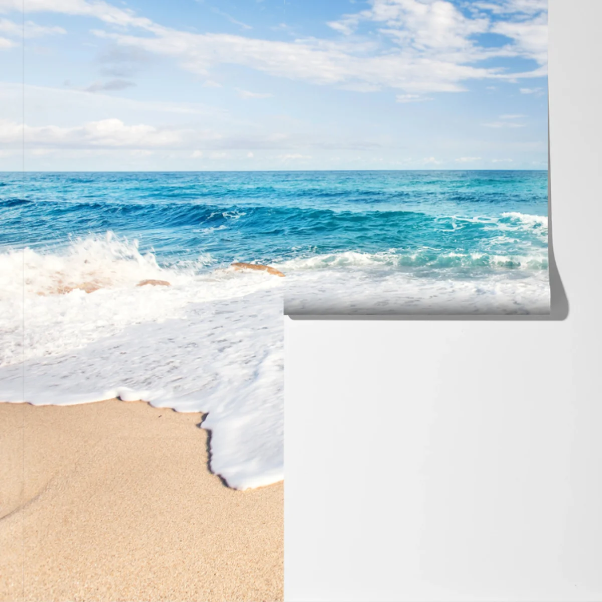 Fototapete türkisfarbene wellen am sandstrand Fototapete türkisfarbene wellen am sandstrand