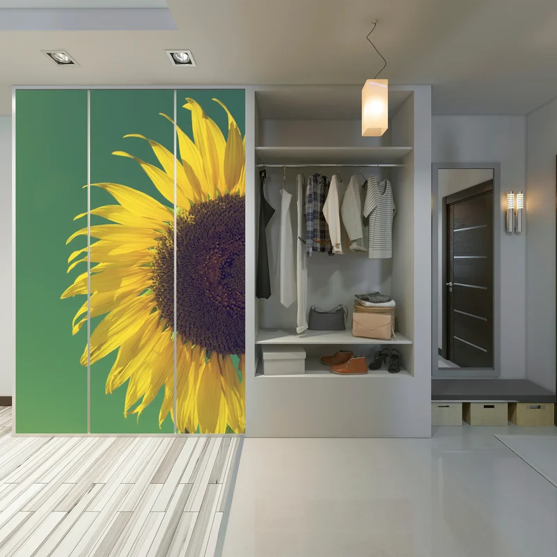 Schrankaufkleber strahlende sonnenblume vor vintage-himmel