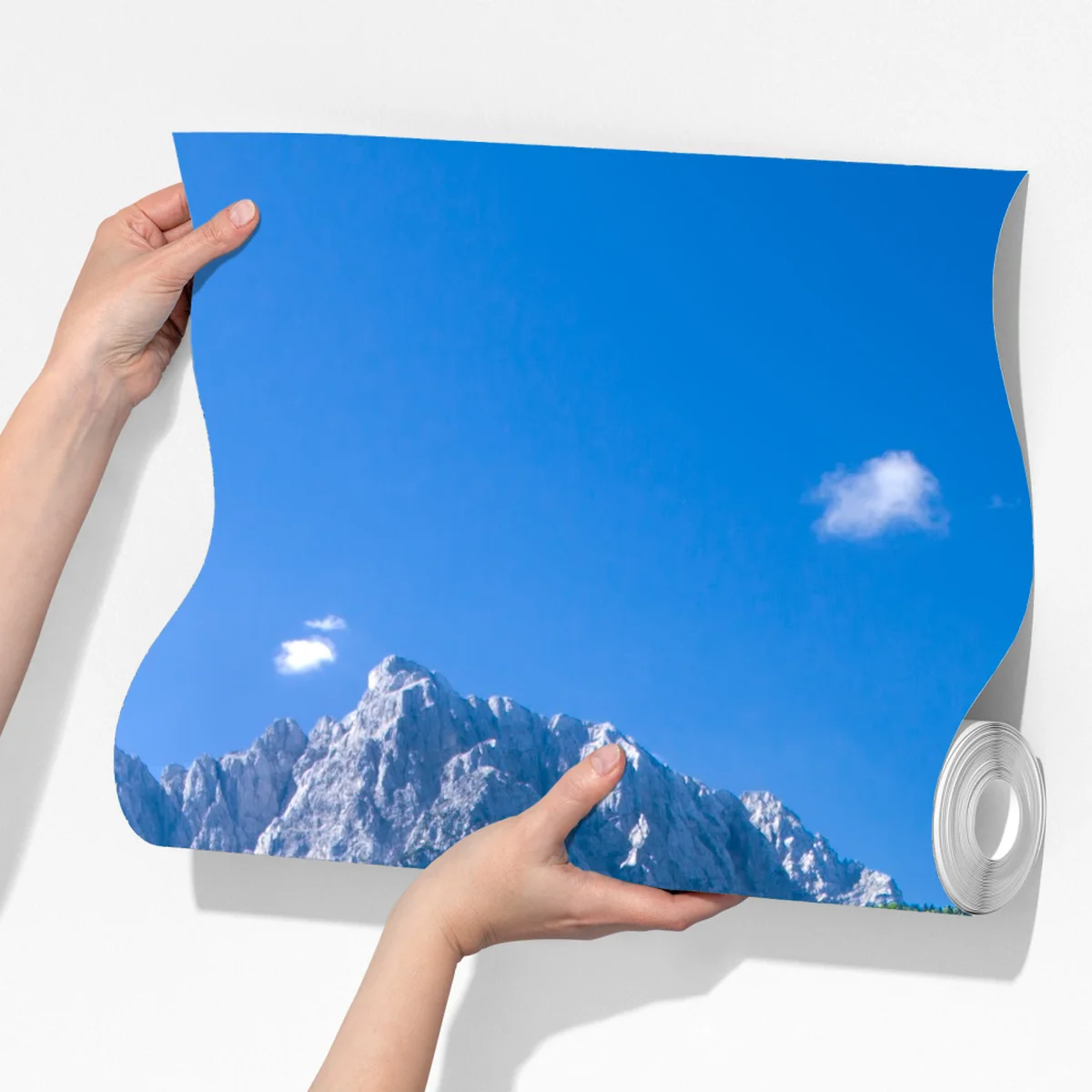 Fototapete alpiner see mit spiegelung in grünen bergen Fototapete alpiner see mit spiegelung in grünen bergen