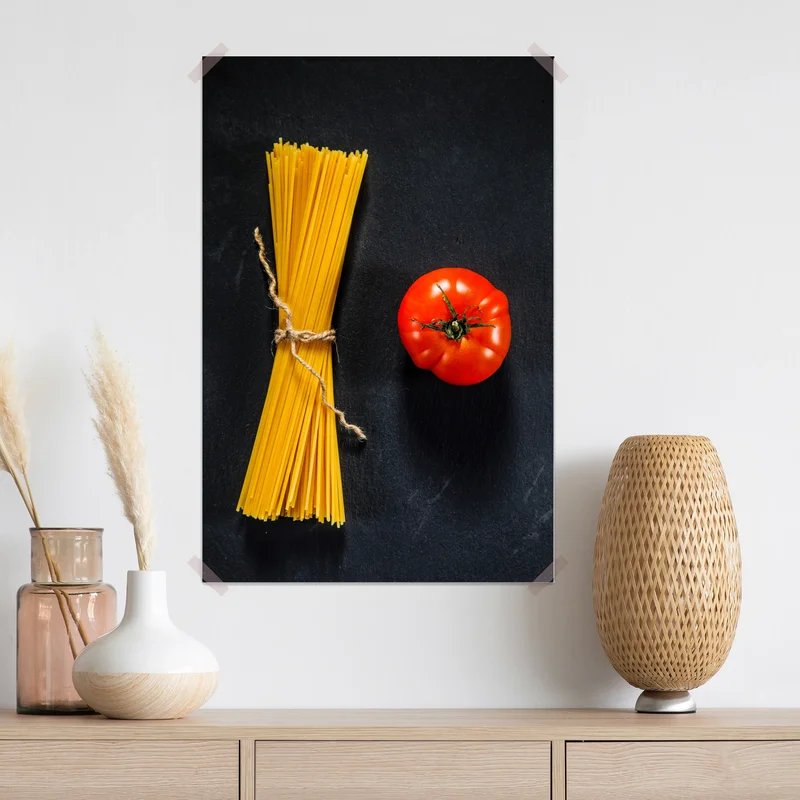 Poster minimalistische spaghetti- und tomatenkomposition Poster minimalistische spaghetti- und tomatenkomposition