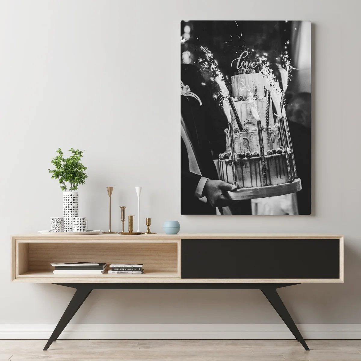 Leinwandbild rustikale hochzeitstorte mit wunderkerzen • Leinwandbilder bei Wallnifity® Leinwandbild rustikale hochzeitstorte mit wunderkerzen • Leinwandbilder bei Wallnifity®