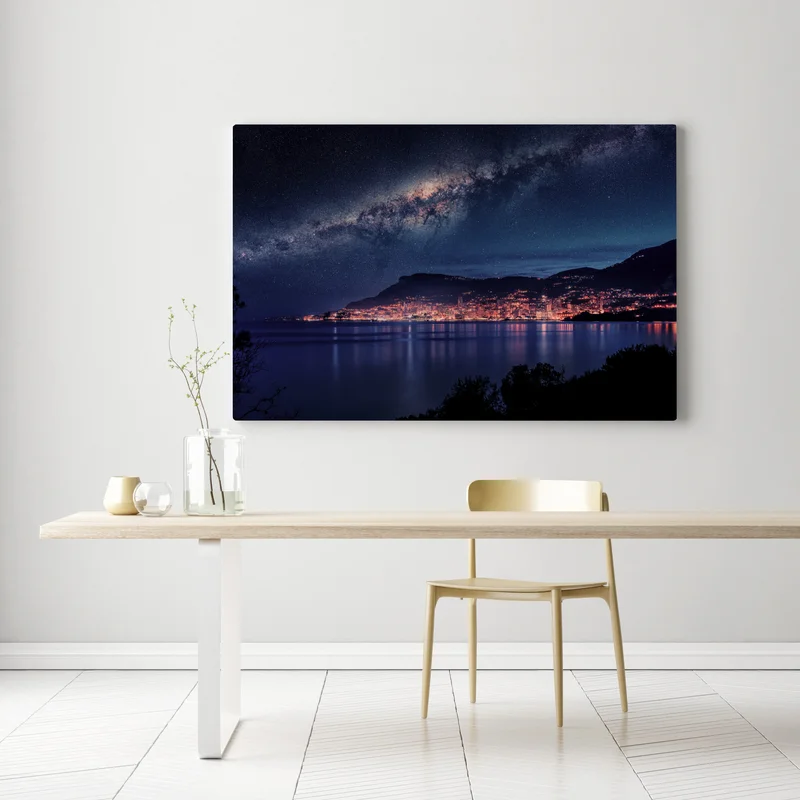 Leinwandbild küstenstadt unter der milchstraße Leinwandbild küstenstadt unter der milchstraße