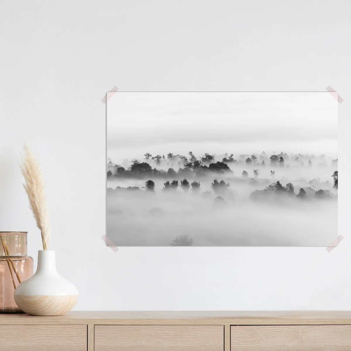 Poster nebliger wald in monochrom Poster nebliger wald in monochrom