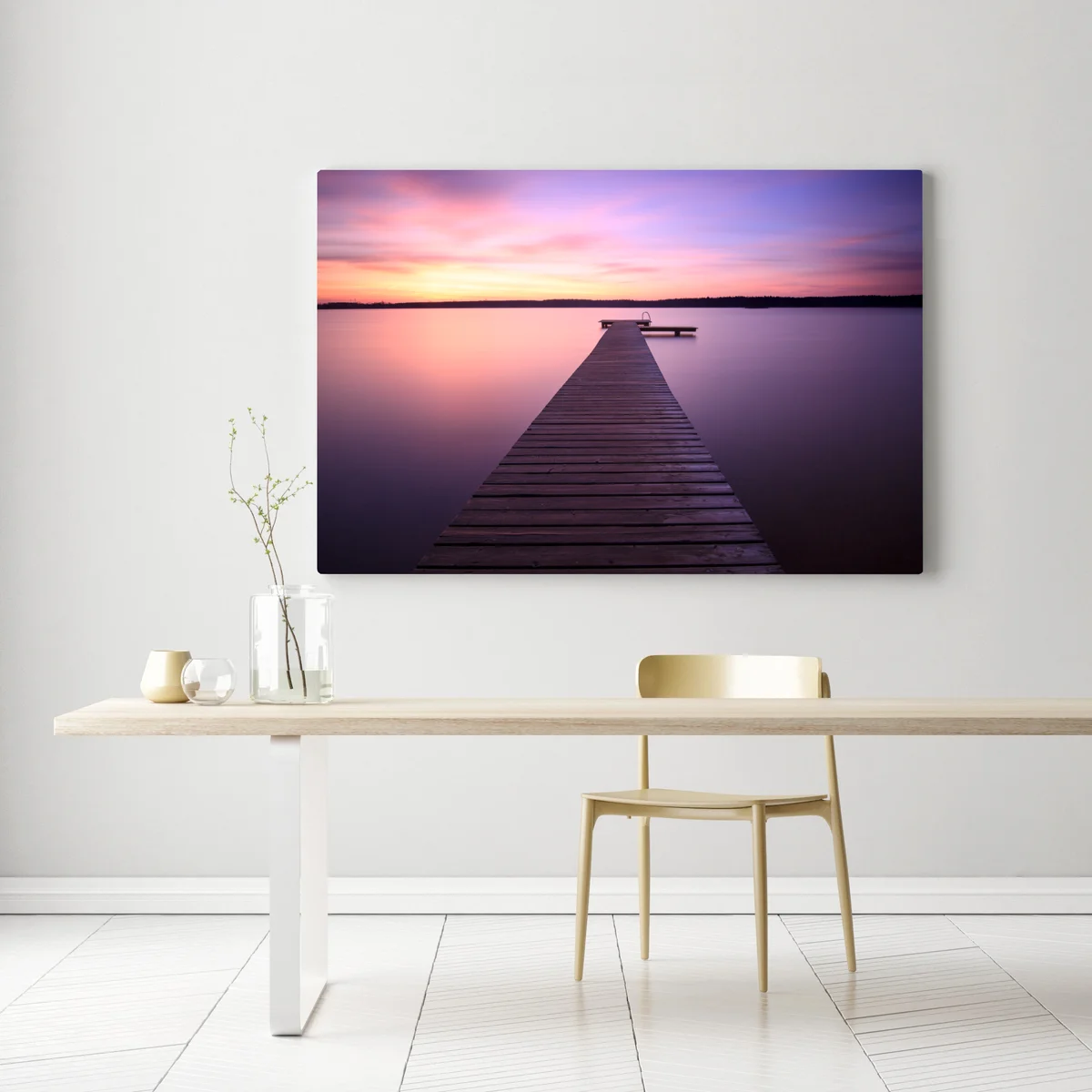 Leinwandbild ruhiger pastellsonnenuntergang am see mit steg Leinwandbild ruhiger pastellsonnenuntergang am see mit steg