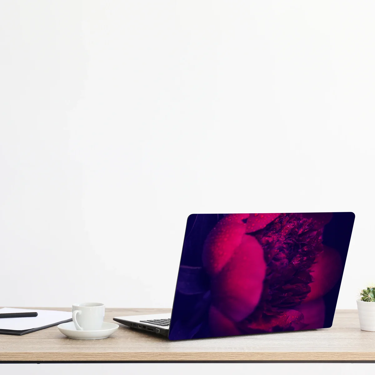 Laptop-Aufkleber stimmungsvolle rosa pfingstrose nahaufnahme Laptop-Aufkleber stimmungsvolle rosa pfingstrose nahaufnahme