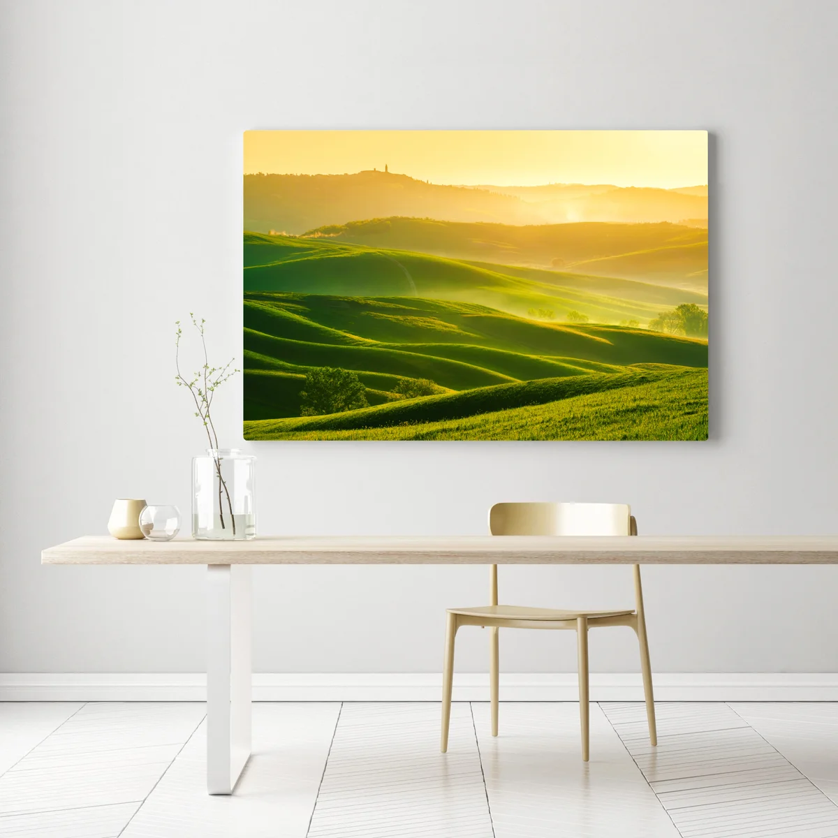 Leinwandbild goldener sonnenaufgang über sanften grünen hügeln Leinwandbild goldener sonnenaufgang über sanften grünen hügeln