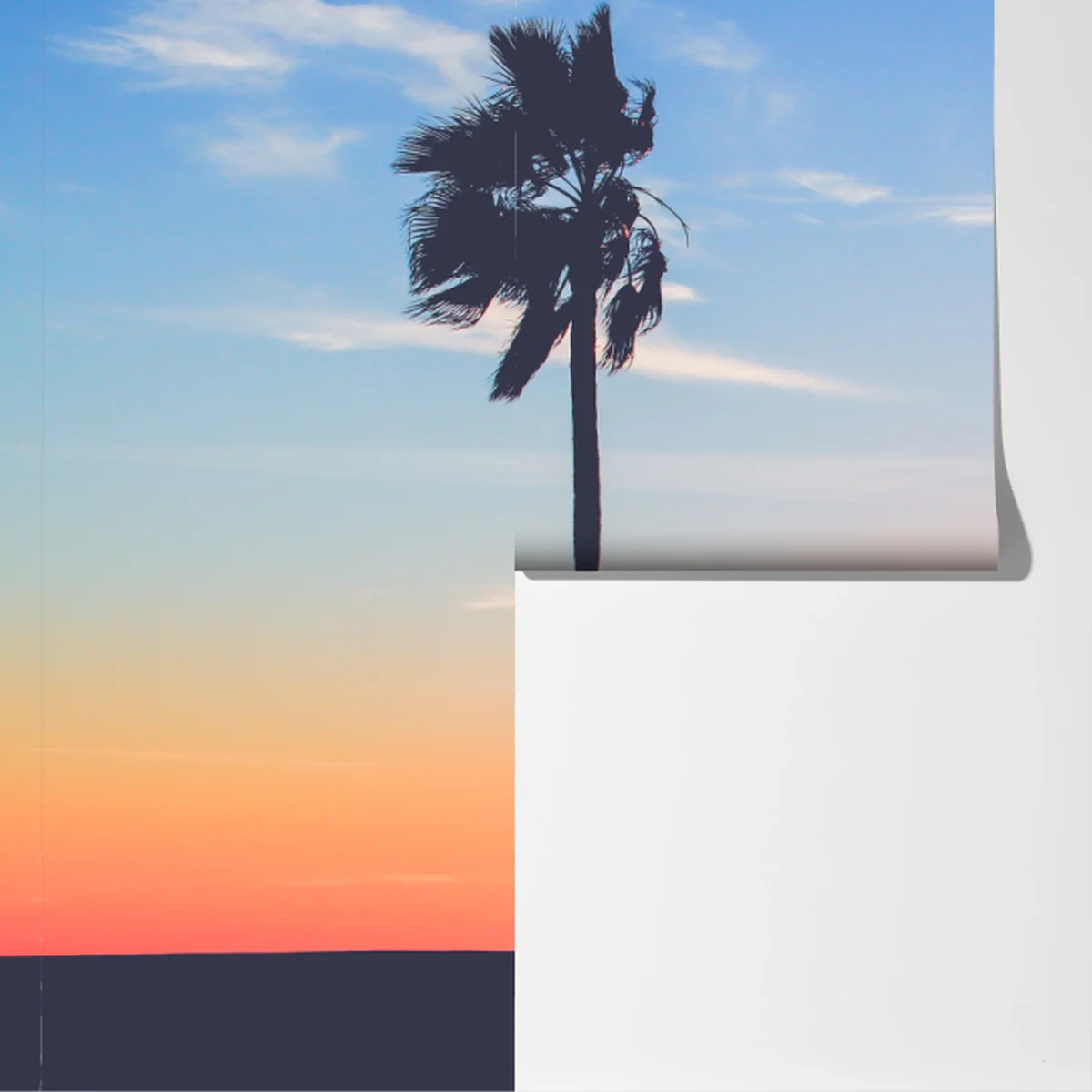 Fototapete sonnenuntergang am strand mit palmen und rettungsturm Fototapete sonnenuntergang am strand mit palmen und rettungsturm