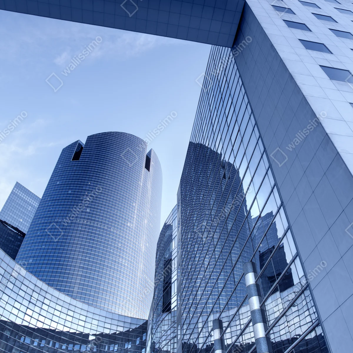 Repositionierbarer Aufkleber moderne blaue stadtsilhouette • Repositionierbare Aufkleber bei Wallnifity® Repositionierbarer Aufkleber moderne blaue stadtsilhouette • Repositionierbare Aufkleber bei Wallnifity®