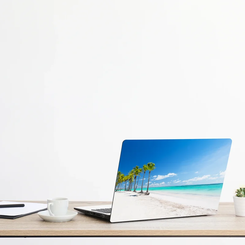 Naklejka na laptopa palmy na plaży w Punta Cana