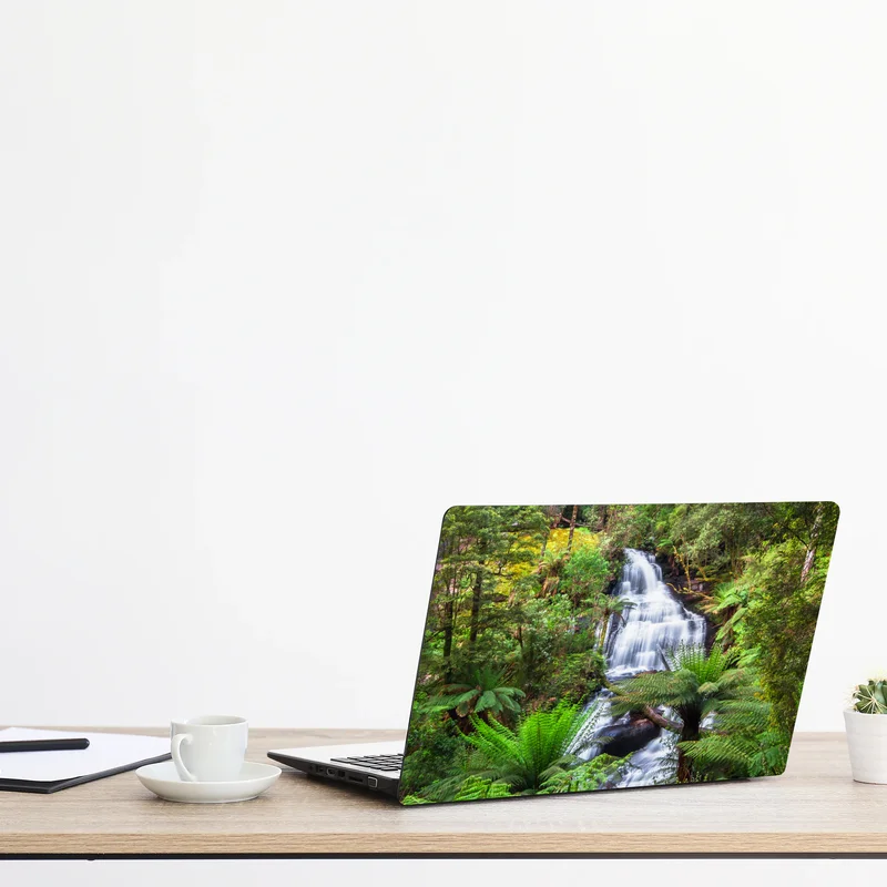 Naklejka na laptopa Triplet Falls wodospad w Great Otway National Park