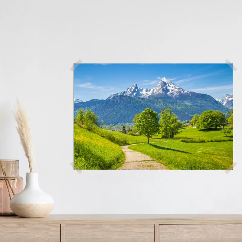 Poster ruhige alpenwiese mit berggipfeln Poster ruhige alpenwiese mit berggipfeln
