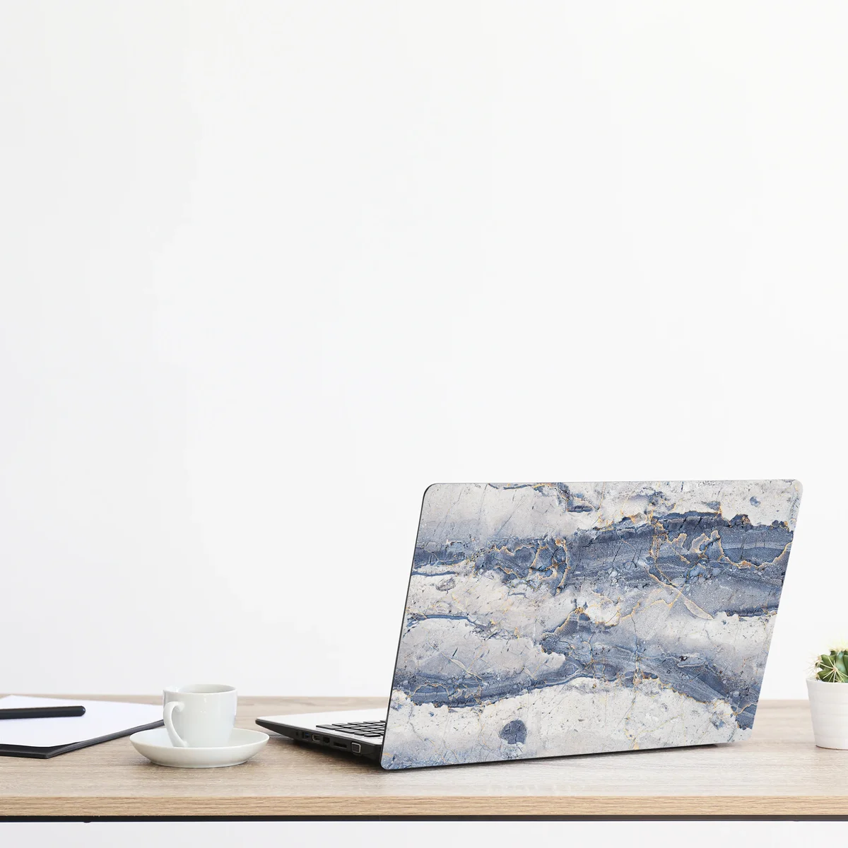 Laptop-Aufkleber blauer marmor mit goldenen adern Laptop-Aufkleber blauer marmor mit goldenen adern