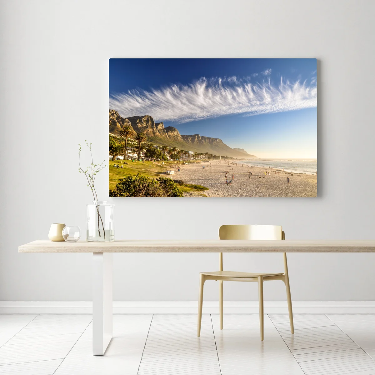 Leinwandbild sonnenstrand mit bergkulisse Leinwandbild sonnenstrand mit bergkulisse