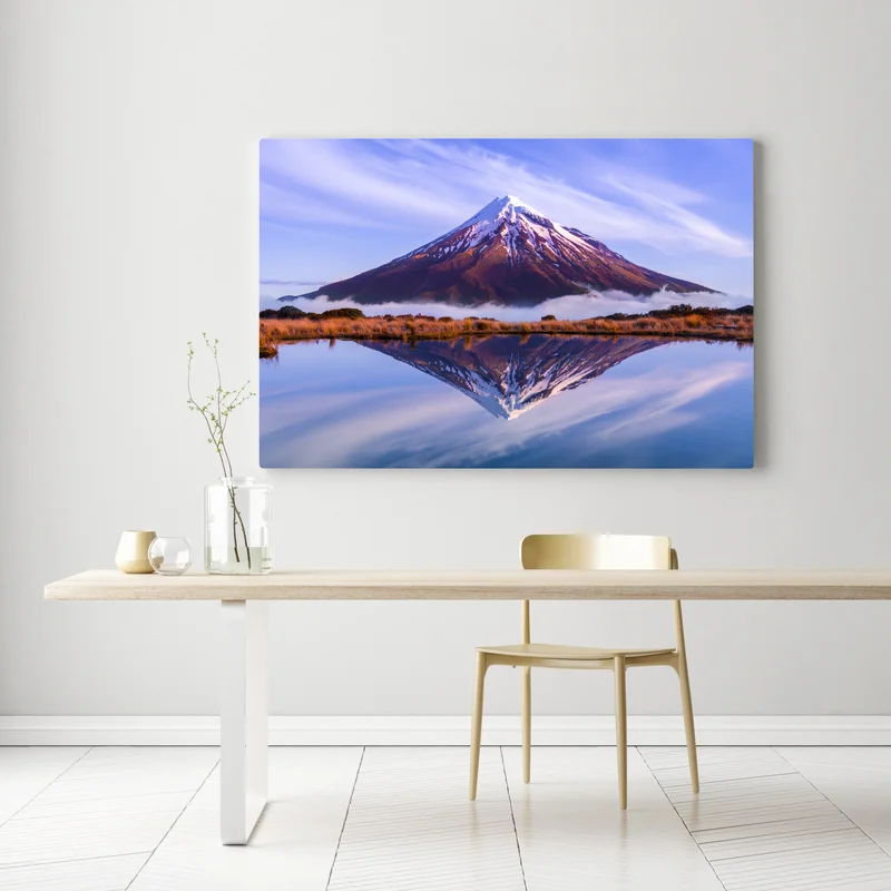 Leinwandbild majestätische bergspiegelung bei sonnenaufgang Leinwandbild majestätische bergspiegelung bei sonnenaufgang