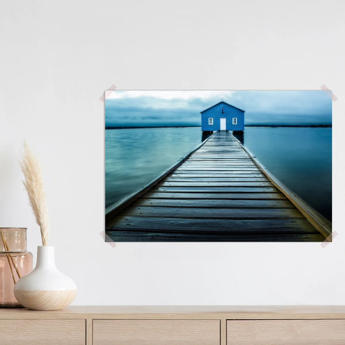 Poster blaues bootshaus am ende des stegs Poster blaues bootshaus am ende des stegs