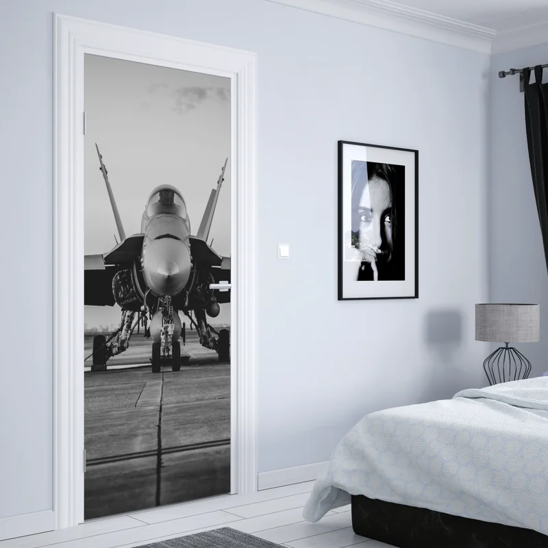 Türaufkleber kampfflugzeug auf der startbahn Türaufkleber kampfflugzeug auf der startbahn