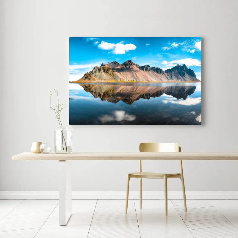 Leinwandbild gespiegeltes Vestrahorn bei Stokksnes, Island Leinwandbild gespiegeltes Vestrahorn bei Stokksnes, Island