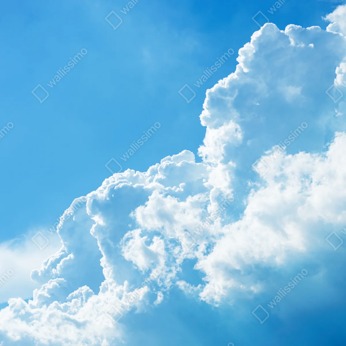 Türaufkleber sanfter blauer himmel mit fluffigen wolken Türaufkleber sanfter blauer himmel mit fluffigen wolken