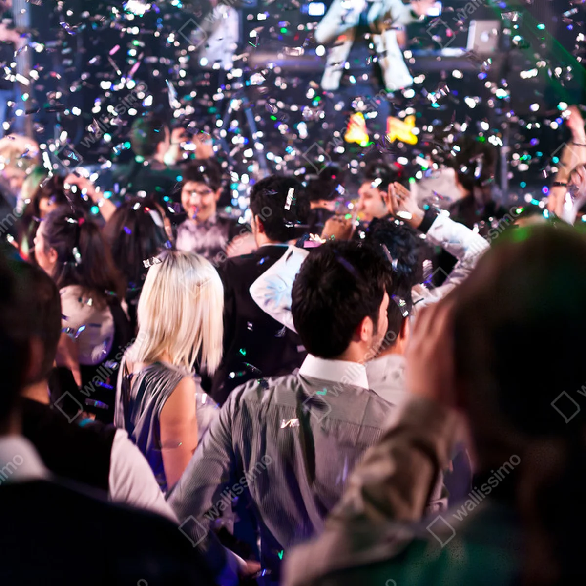 Leinwandbild im Nachtclub • Leinwandbilder bei Wallnifity® Leinwandbild im Nachtclub • Leinwandbilder bei Wallnifity®