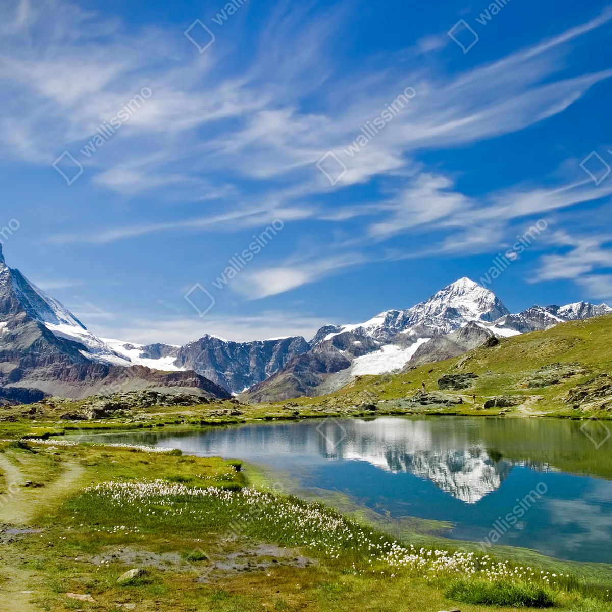 Fototapete alpensee mit bergspiegelung Fototapete alpensee mit bergspiegelung