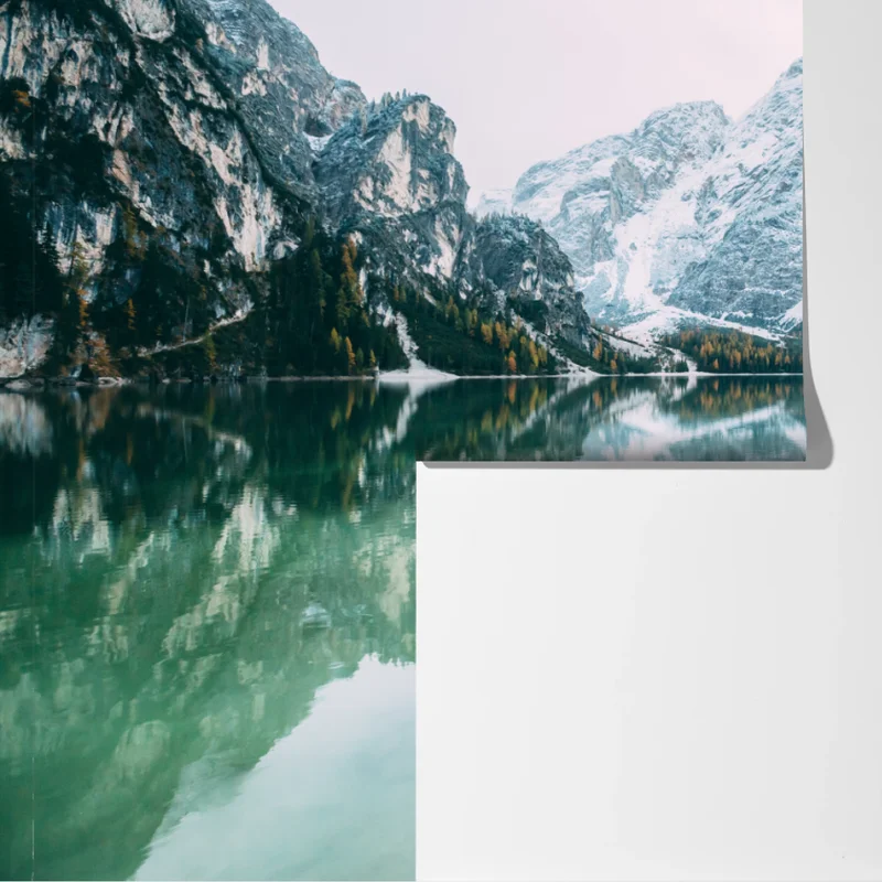 Fototapeta spokojne odbicia na jeziorze Pragser Wildsee Fototapeta spokojne odbicia na jeziorze Pragser Wildsee