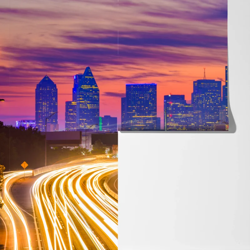 Fototapeta panorama Dallas o zachodzie słońca z świetlnymi smugami autostrady Fototapeta panorama Dallas o zachodzie słońca z świetlnymi smugami autostrady