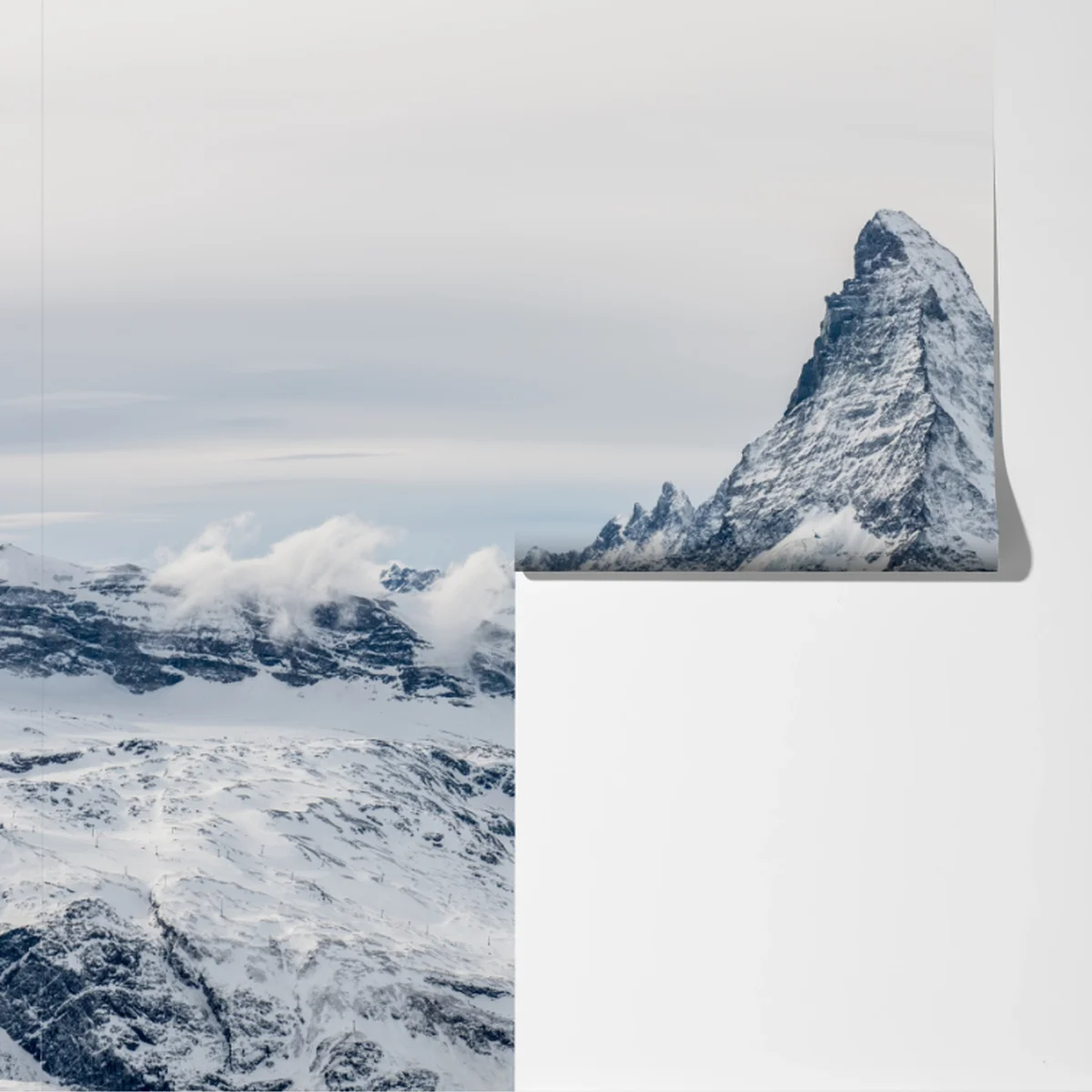 Fototapete majestätischer schneebedeckter berggipfel Fototapete majestätischer schneebedeckter berggipfel