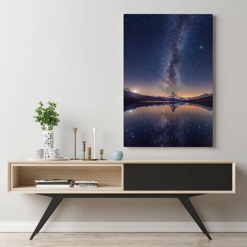 Leinwandbild milchstraße über alpengipfel gespiegelt im see Leinwandbild milchstraße über alpengipfel gespiegelt im see