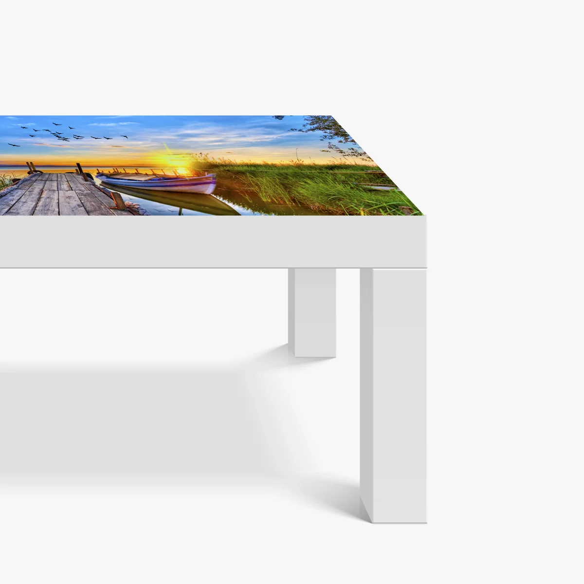 Tischaufkleber und Schreibtischaufkleber sonnenuntergang am see mit boot am steg Tischaufkleber und Schreibtischaufkleber sonnenuntergang am see mit boot am steg