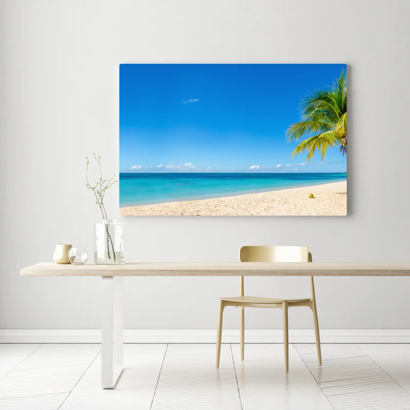 Leinwandbild tropischer strand mit türkiswasser und palme Leinwandbild tropischer strand mit türkiswasser und palme