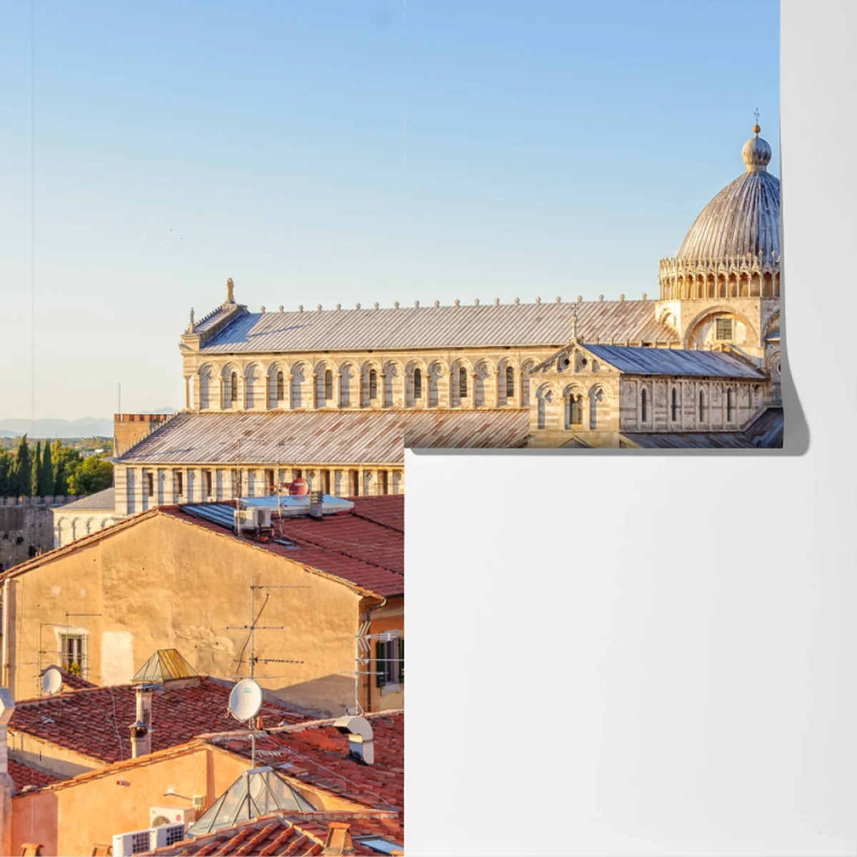Fototapete sonnenbeschienener blick auf den dom von Pisa und den schiefen turm Fototapete sonnenbeschienener blick auf den dom von Pisa und den schiefen turm