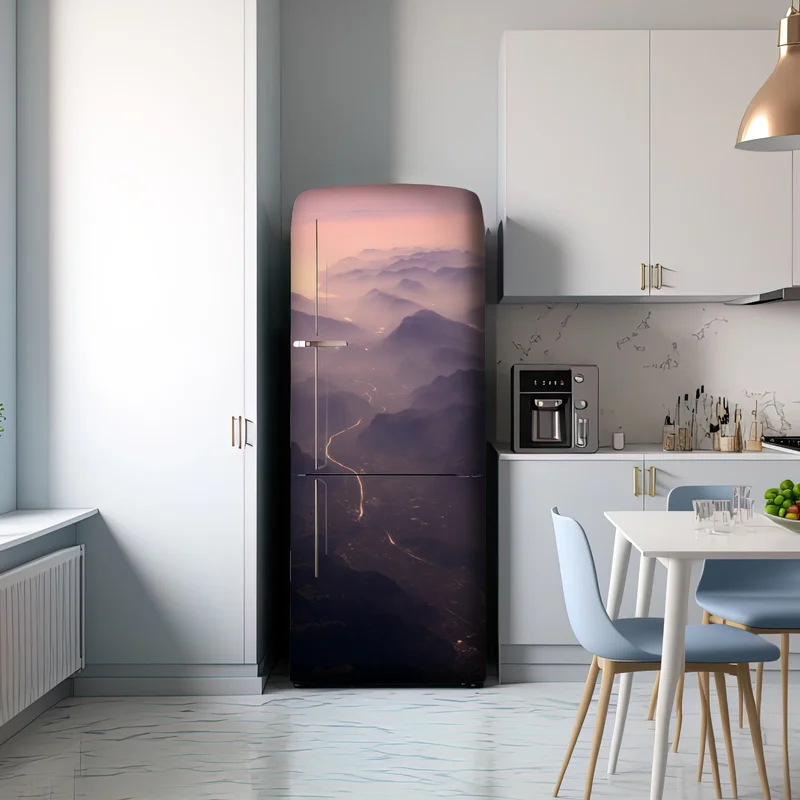 Kühlschrankaufkleber nebliges pastell bergtal