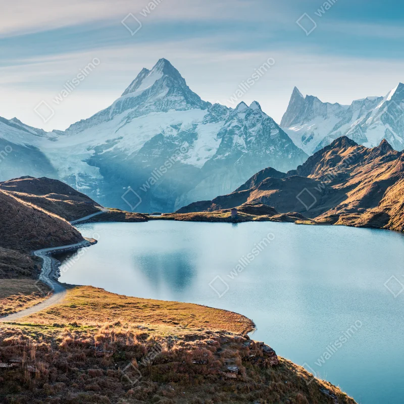 Fototapete sonnenaufgang über Bachalpsee, Schweizer Alpen Fototapete sonnenaufgang über Bachalpsee, Schweizer Alpen